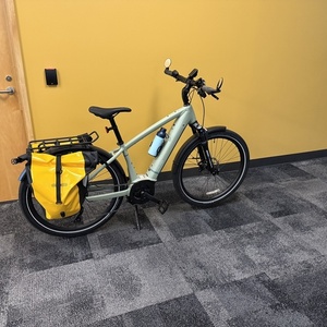 2023 REI Co-op CTY e2.2 Electric Bike