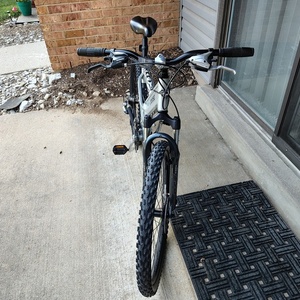 2010 Mongoose Blackcomb Silver, gray or bare metal