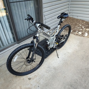 2010 Mongoose Blackcomb Silver, gray or bare metal