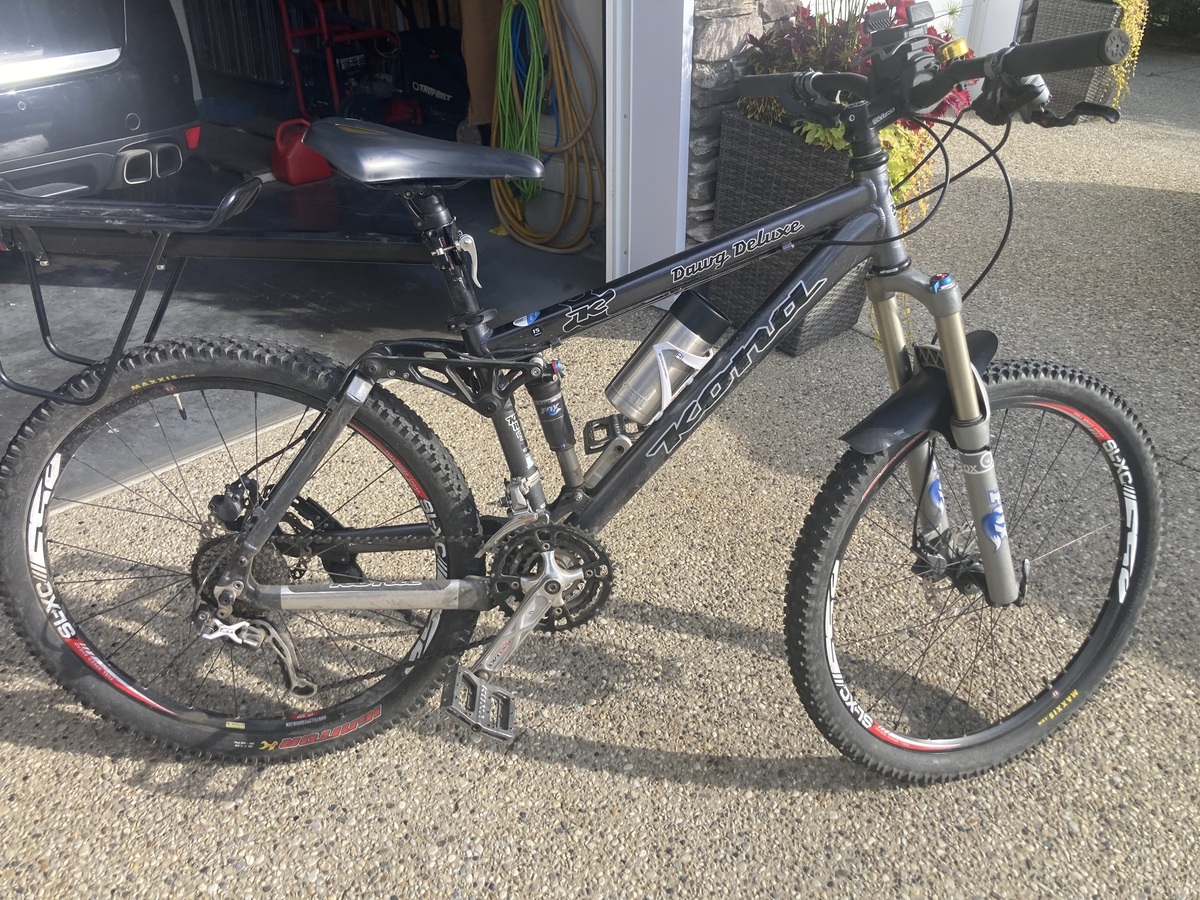 2015 Kona Dawg Deluxe