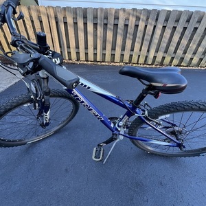 Trek 3700