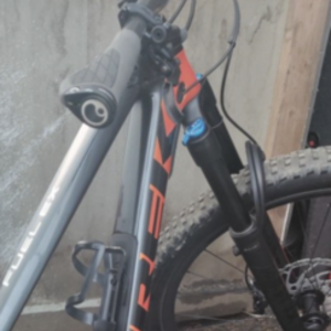 2022 Trek Fuel EX 9.8. XT Orange and Black