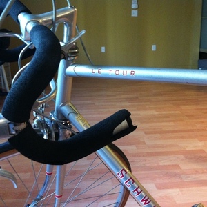 Schwinn Le Tour  Silver or Gray