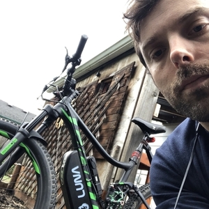 2019 Giant/ Luna Cycles Stance 2 Black and Green