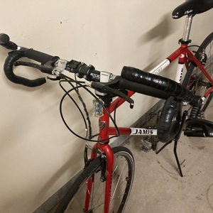 2025 Jamis Coda Sport Red and White