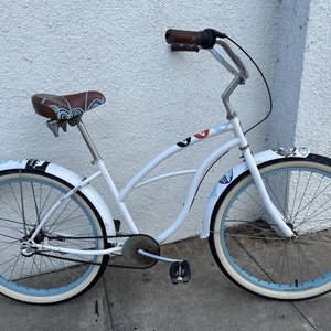 2017 sixthreezero Woman’s cruiser 3 speed Teal