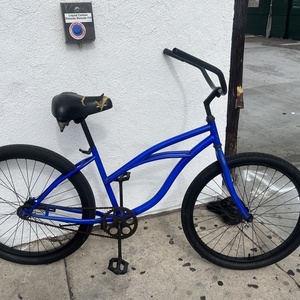 2014 Rays rental Men’s cruiser Blue