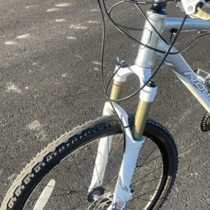 2025 Norco Bikes Fireball Silver, gray or bare metal