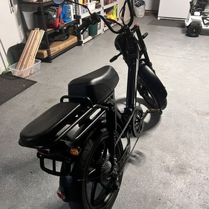 2022 Juiced Bikes Hyperscorpion Electric Moped Style Bike Black