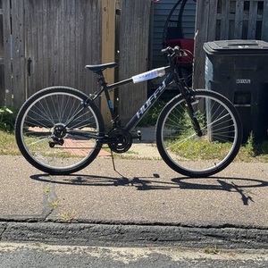 2025 Huffy Black