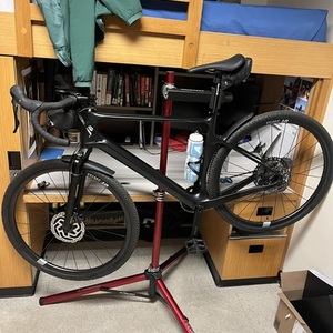 2024 YT Szepter Black