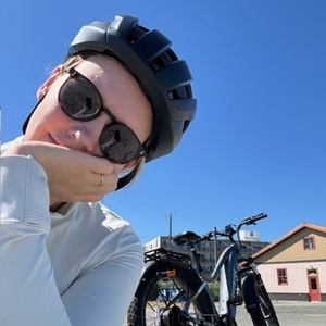 2023 Aventón Aventure.2 Ebike Silver, gray or bare metal