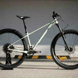 2021 Giant Fathom Green