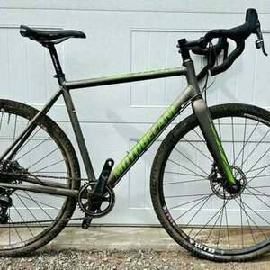 Motobecane Mulekick Silver, gray or bare metal