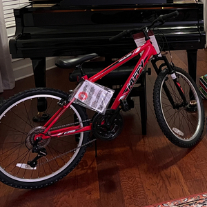 2021 Huffy Highland 24 inch Red