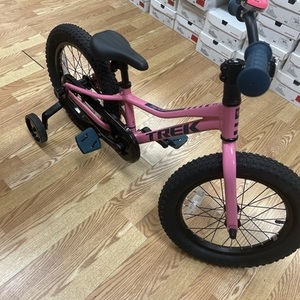 2025 Trek Pre caliber Pink