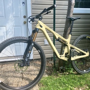 2023 Yeti SB120 Brown and Black