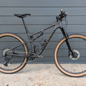 2023 Cervélo ZFS-5 Silver, gray or bare metal