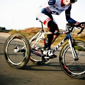 2015 SCOTT Addict White, Blue, and Red