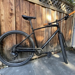 2022 Specialized Sirrus X Black