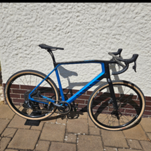 2020 Canyon bicycles Grail Blue and Black