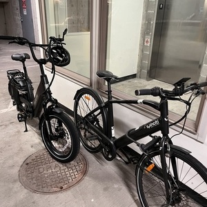 Other Spinciti Black and White