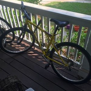 1995 GT Bicycles Outpost Yellow or Gold