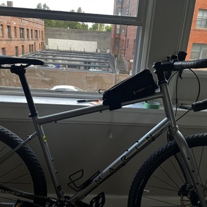 2025 Marin Bikes Four Corners 2 Silver, gray or bare metal