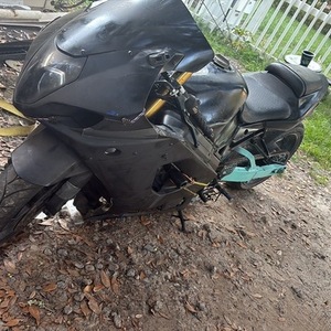 2004 Suzuki 138051