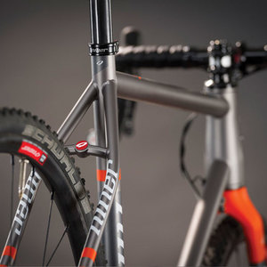 2016 Niner RLT 9 Steel Silver or Gray