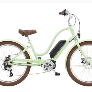 2022 Electra Step-thru Green