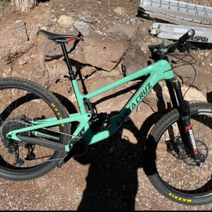 Santa Cruz Green