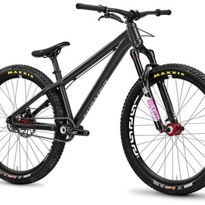 2017 Santa Cruz Jackal Black