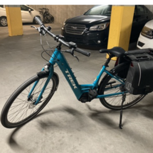 2022 Trek VER20265759L Blue