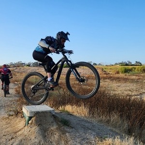 2022 Trek Top Fuel 9.8 XT Black