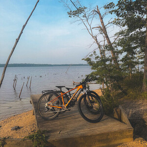 2022 Trek Marlin 6 Orange