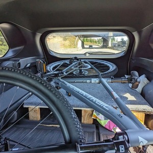 2023 Walmart / Ozark Trail Ozark Trail 29" Ridge Mountain Bike, Silver, gray or bare metal