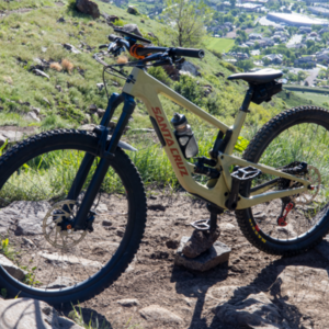 2019 Santa Cruz Hightower C Yellow or Gold, Orange, and Black