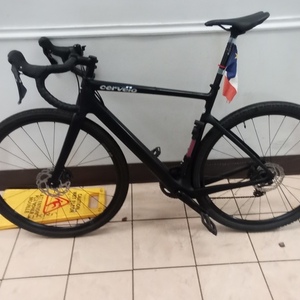 2022 Cervélo Aspero Black