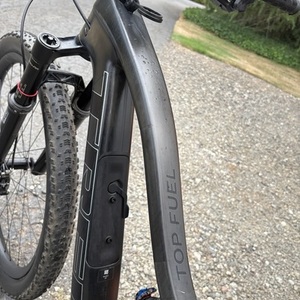 2022 Trek Top Fuel 9.9 AXS XX1 Black