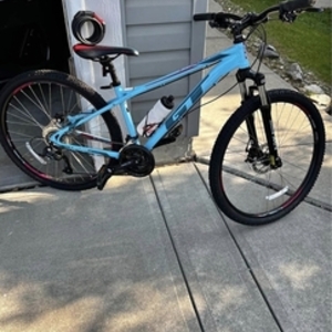 2021 GT Bicycles Blue