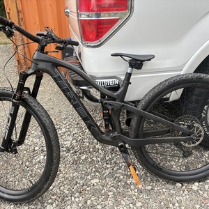 2022 Trek Top Fuel 9.9 AXS XX1 Black