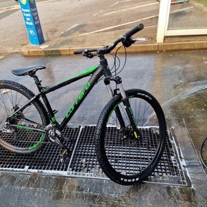 2015 Carrera bicycles Hard tail Black and Green