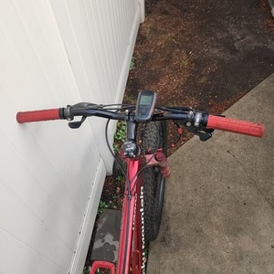 Rocky Mountain Bicycles Vapor Red and White