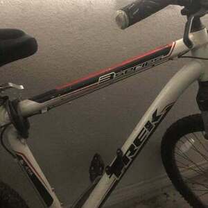 2010 Trek 3700 White, Red, and Black