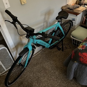 2025 Aventón Soleterra 2.5 Teal