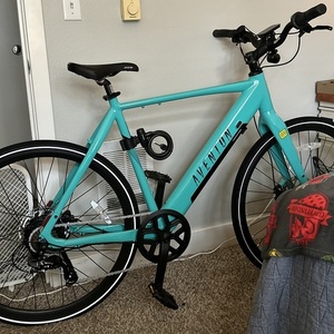 2025 Aventón Soleterra 2.5 Teal