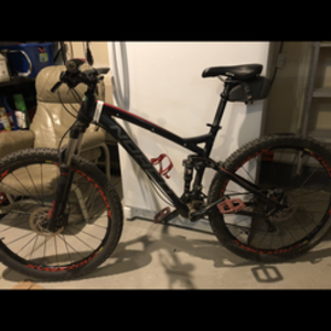 2015 Norco Bikes Fluid 7.2 Black and Red