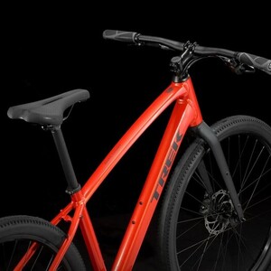 2025 Trek Dual Sport 2 Red