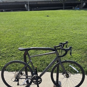 2025 Cannondale Synapse 3 Silver, gray or bare metal